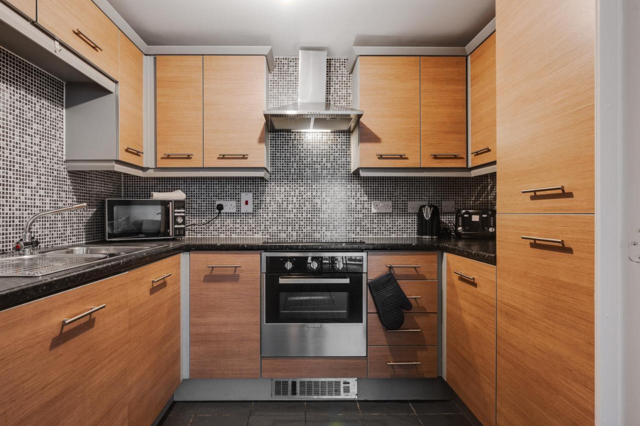 Stylish 2 Bed Manchester Flat ภายนอก รูปภาพ