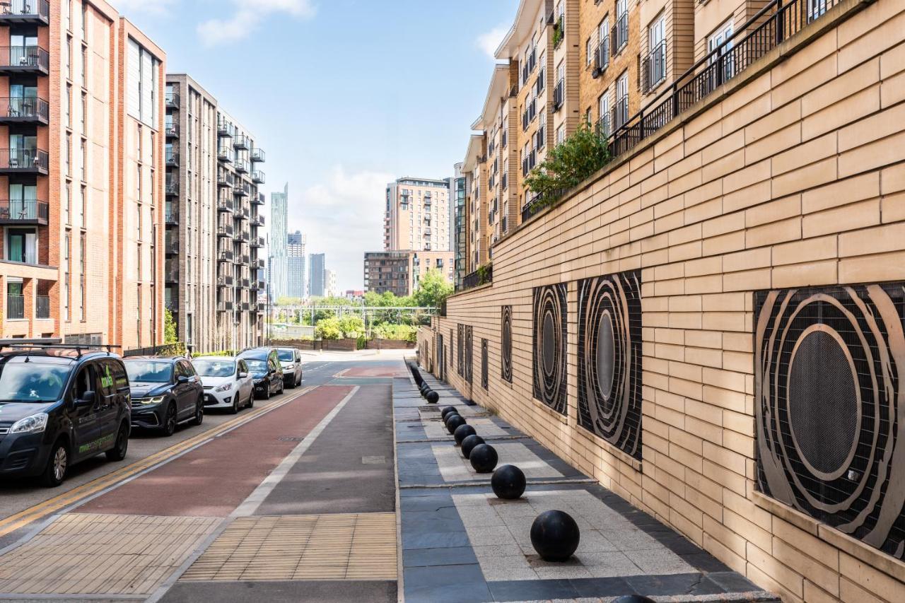 Stylish 2 Bed Manchester Flat ภายนอก รูปภาพ