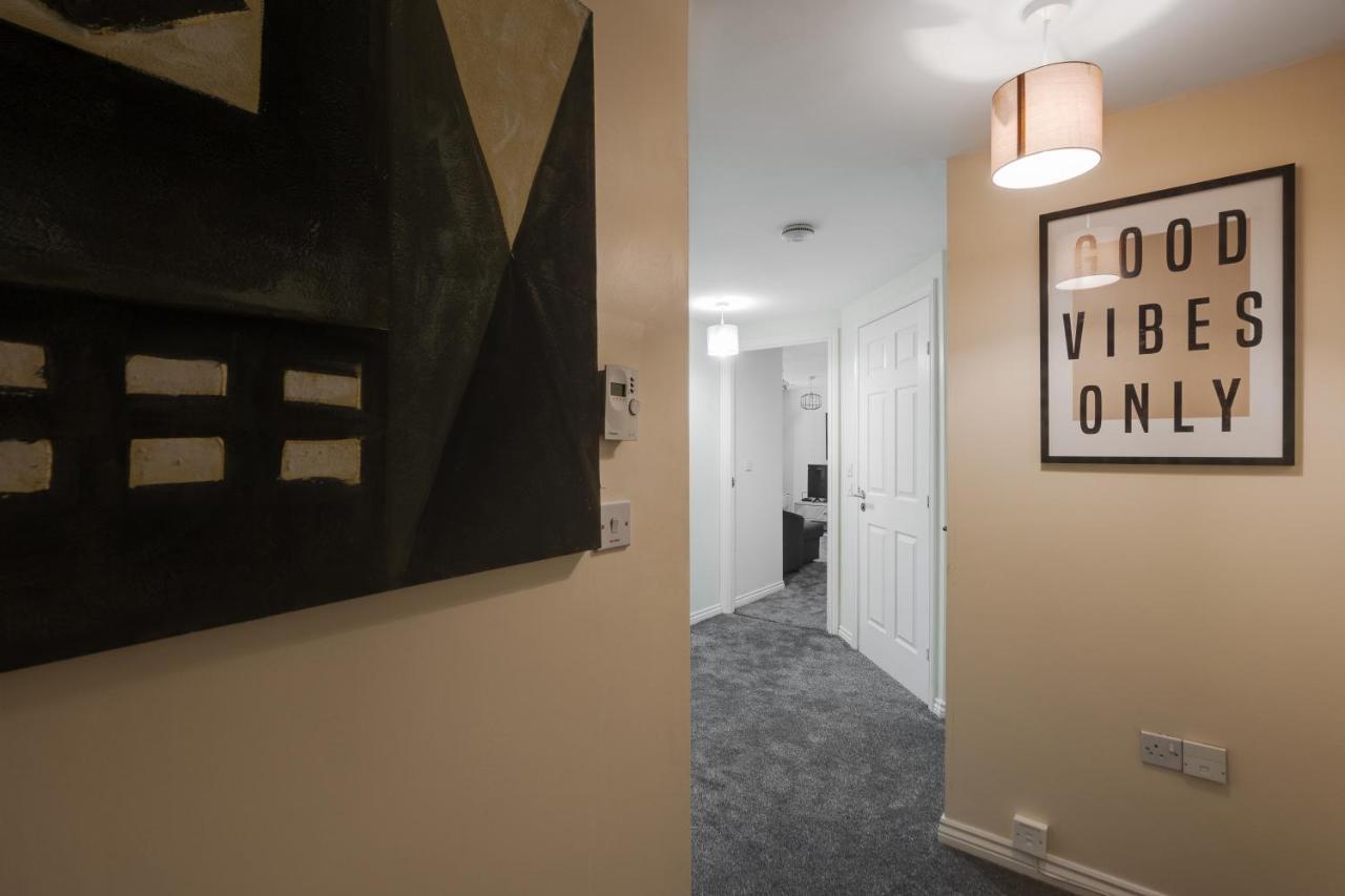 Stylish 2 Bed Manchester Flat ภายนอก รูปภาพ